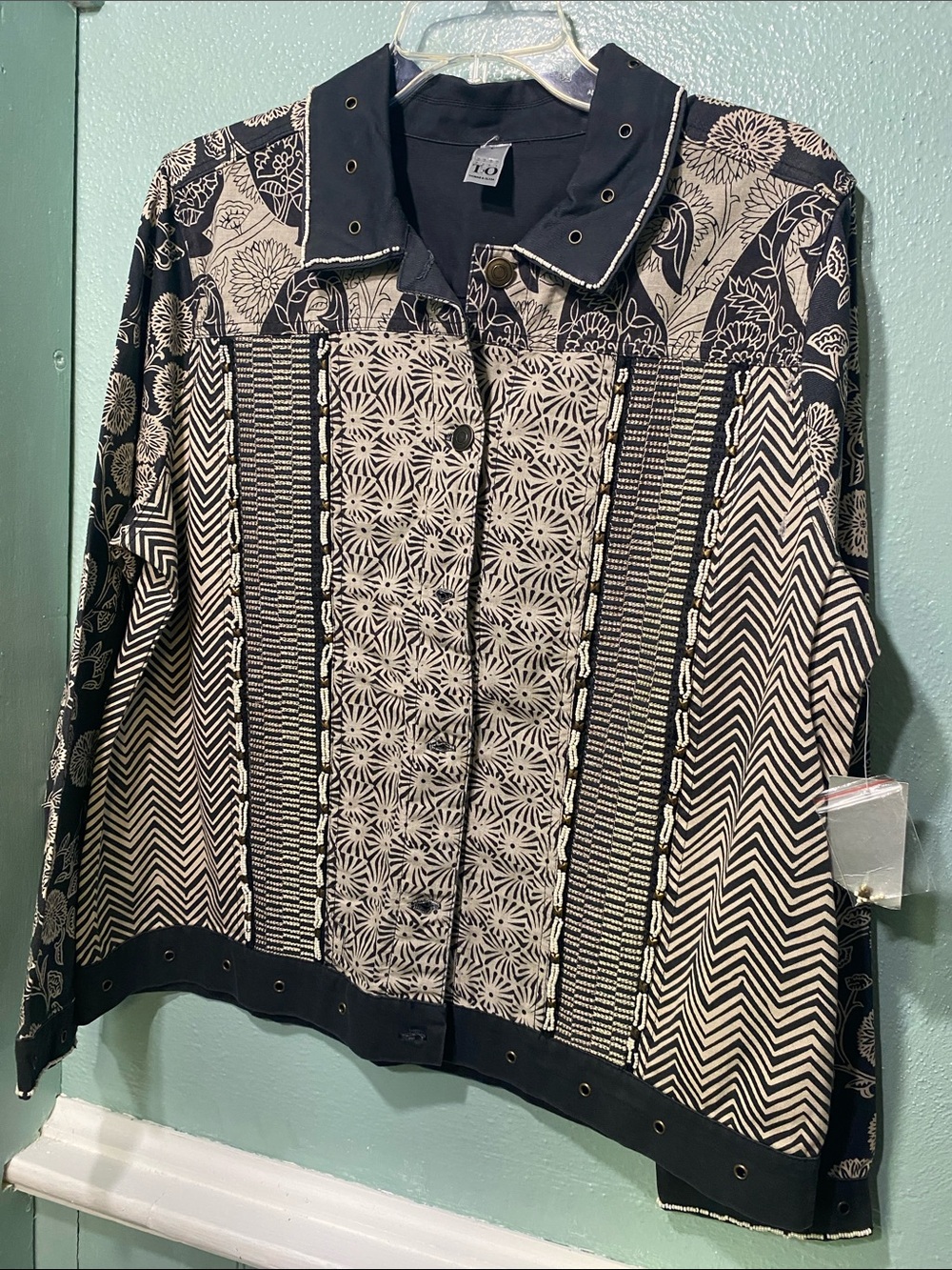 Black & Cream Patchwork-Print Blazer Jacket